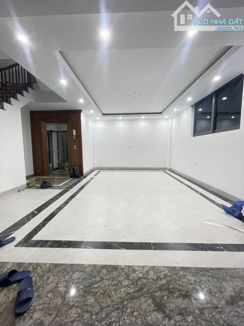 Tô Vĩnh Diện – PHÂN LÔ – Ô TÔ TRÁNH – THANG MÁY – LÔ GÓC 6 TẦNG - 3