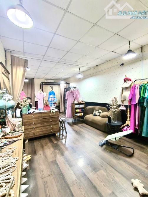 Bán nhà Lê Văn Sỹ,Q.Phú Nhuận, gần MT, ngang 4.1m, 60m2, cho thuê 100tr/năm , 8.25 Tỷ - 3