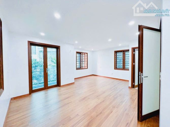 Siêu phẩm nhà phân lô TT Văn Điển 45m 6 t lô góc ô tô tải tránh KDVP cực đẹp giá 13.3 tỷ - 3