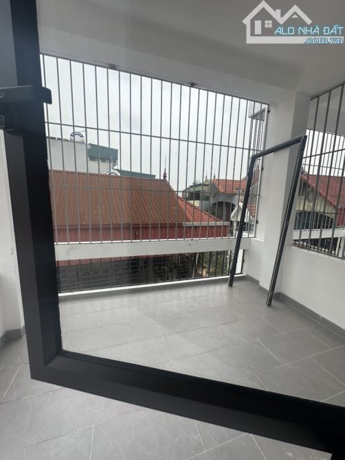 Bán nhà Tương Mai - Hoàng Mai . Nhà đẹp ở ngay . Diện tích 28m2 x 5 tầng giá 6 tỷ 15 - 3