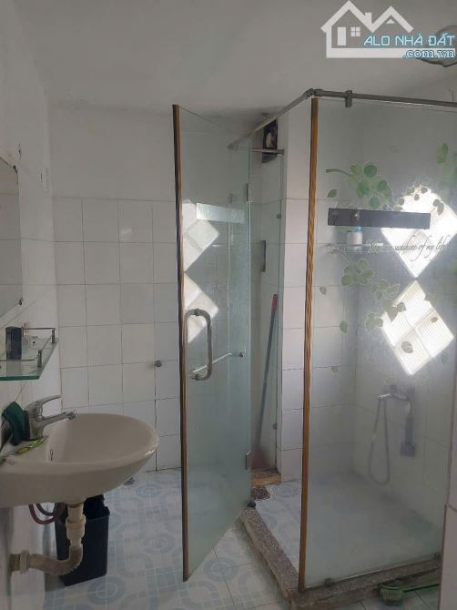NHÀ LÔ GÓC KHÔNG LỘ GIỚI – 2 TẦNG – 45M² – HOÀN CÔNG ĐẦY ĐỦ – GIÁ CHỈ 5.5 TỶ - 3