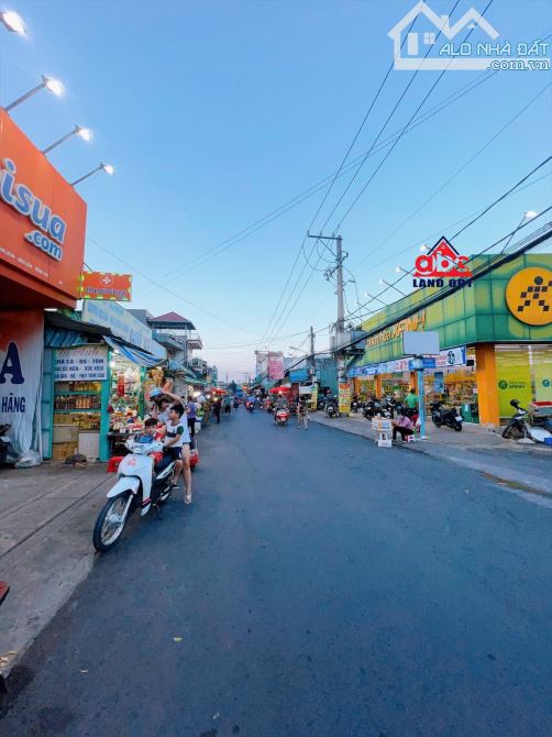 💥 Bán nhà mặt tiền chợ chiều Thanh Hoá Hố Nai 3 vị trí vàng trung tâm chợ - 3