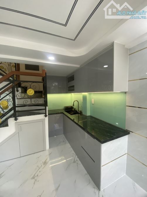 KHU PHÂN LÔ NGAY LÊ VĂN QUỚI - HẺM XE HƠI - 4 TẦNG - 56M2 - 5.X TỶ - 3