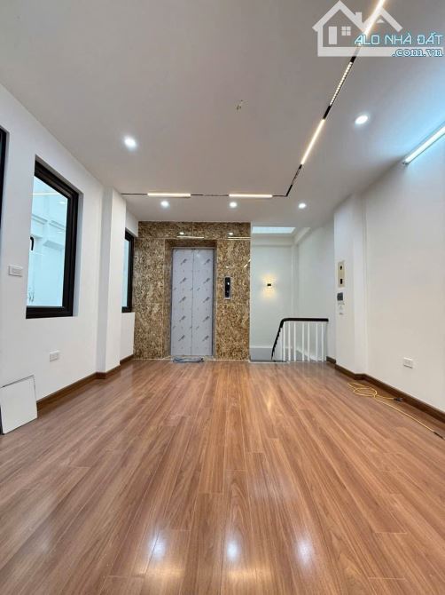 BÁN NHÀ HÀM NGHI - MỸ ĐÌNH 41M x 6 TẦNG THANG MÁY - CÁCH PHỐ 15M TIỆN ÍCH VÔ VÀN.  ✅ Diện - 3