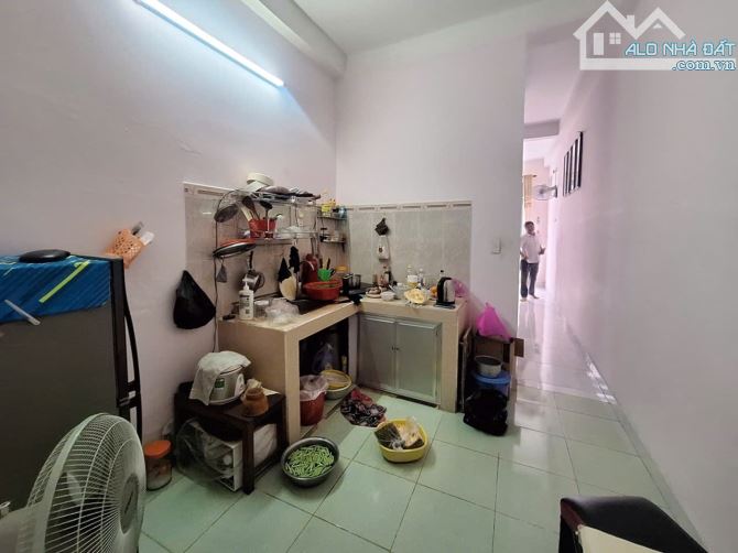 Nhà Mới ở ngay, Tăng Nhơn Phú B, Quận 9, Dt 41m2( 3 x 13 ), 2 tầng, chỉ 2.55ty - 3
