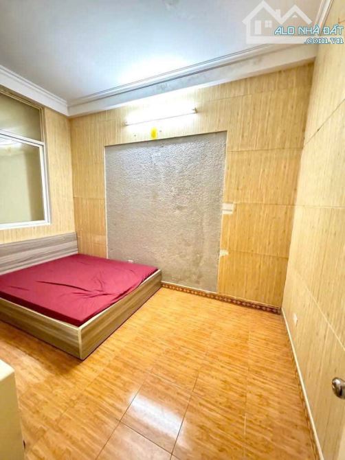 Bán nhà đẹp đường Láng. 43m2, 4 tầng, ô tô vào, 10.9 tỷ - 3