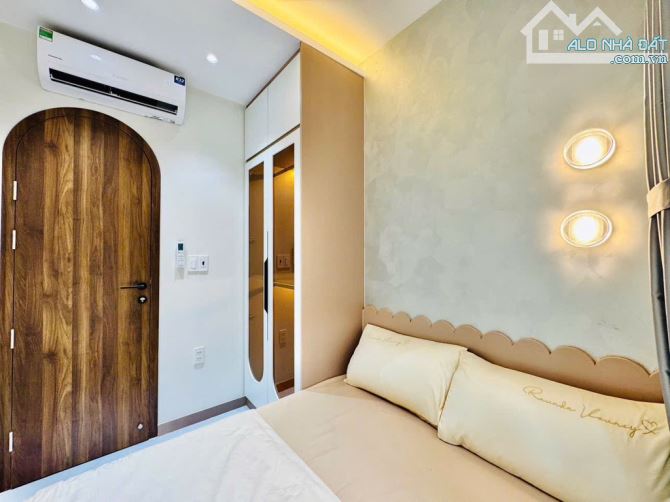 ĐIỆN BIÊN PHỦ P.2 BÌNH THẠNH - XE HƠI CÁCH 20M - 2 TẦNG FULL NỘI THẤT - SD 45M2 SỔ NỞ HẬU - 3