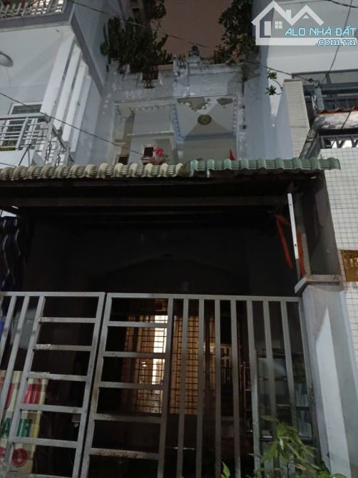 Nhà đẹp ngay Linh Chiểu, Thủ Đức – khu vực yên tĩnh, dân trí cao, hẻm rộng rãi, sạch sẽ - 3