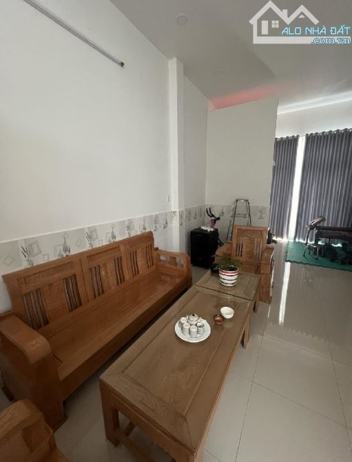 Bán nhà Tân Hoà Đông, 120m2, 8x15m, Đường nhựa Ô TÔ 10m thông, Giá TL - 3