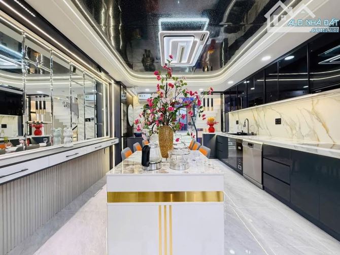NHÀ GÒ VẤP ĐƯỜNG LÊ VĂN THỌ P8 CÓ THANG MÁY 4X19M HẺM THÔNG 12M 15 TỶ CÔNG VIÊN LÀNG HO - 34