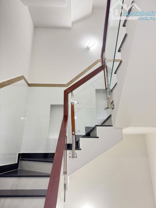 CHO THUÊ NHÀ MẶT TIỀN KHU ĐỒNG DIỀU P4 QUẬN 8. NHÀ MỚI ĐẸP, THÍCH HỢP LÀM VĂN PHÒNG, SPA - 4