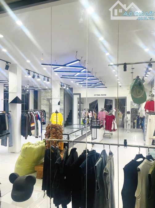 🌴 Căn góc mặt tiền đường số - 160mv( 10*16), 3 tầng, có thang máy, Hoàn công đủ. - 4