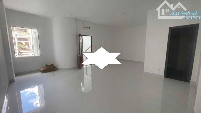 Cho thuê nhà mặt tiền Thạch Lam 144m², 2 Lầu - NGANG 8M - GẦN CHUNG CƯ - 4