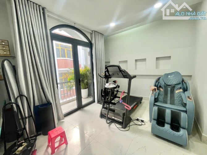 BÁN NHÀ CX LỮ GIA QUẬN 11 ĐƯỜNG 8M .54M.5 TẦNG 5PN.XE NGỦ TRONG NHÀ 15.95 TỶ - 4