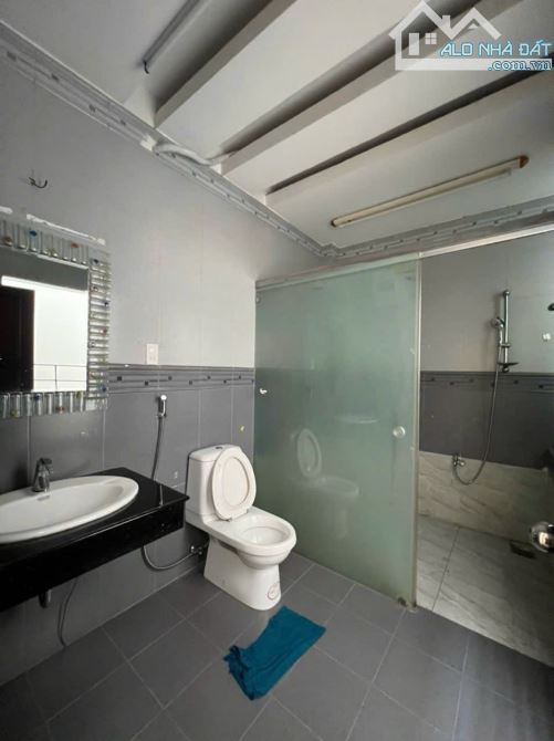 BÁN NHÀ 3 TẦNG, MẶT TIỀN ĐƯỜNG DÃ TƯỢNG, 150M2 NGANG 5M, GIÁ 13 TỶ. CN13.5 - 4