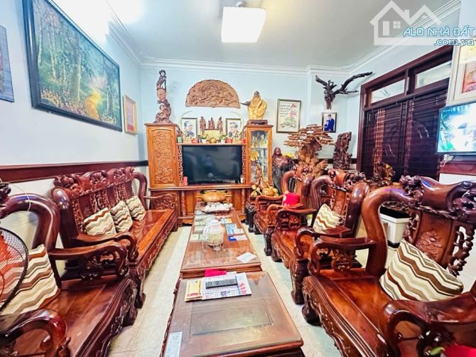 Giảm mạnh 7 tỷ MẶT TIỀN KINH DOANH SẦM UẤT  - 19* 20 - NGAY P13 TÂN BÌNH DÒNG TIỀN 3.6 TỶ - 4