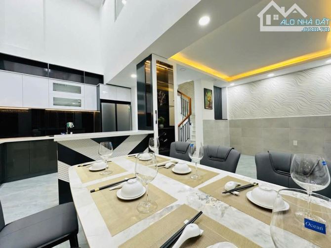 Bán nhà trệt lửng 2 lầu ST hẻm 4,5m Full nội thất Phạm Văn Chiêu giá 5,95 tỷ TL - 4