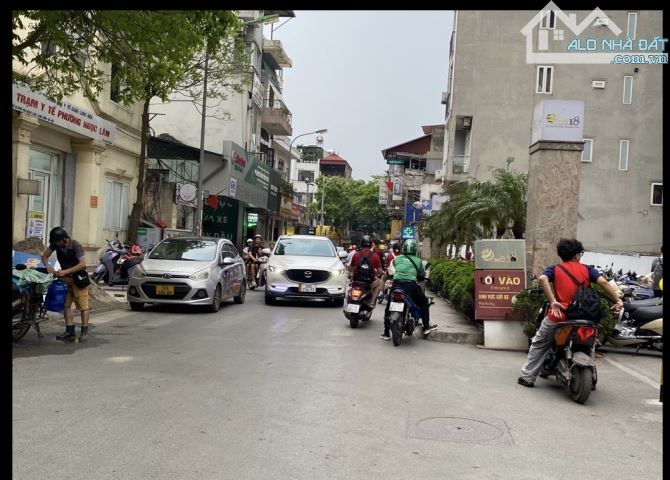 NHÀ PHỐ NGỌC LÂM,DÂN XÂY CHẮC CHẮN,THÔNG SỐ ĐẸP,50M,3T ĐẦY ĐỦ CÔNG NĂNG,GIÁ ĐẦU TƯ. - 4