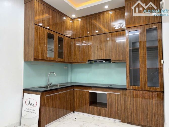Giảm 500tr- Bán gấp Nhà 35m2- 4T- Cầu Đơ- Hà Cầu- Ngõ thông- ô tô đỗ - Nhỉnh 8 tỷ - 4