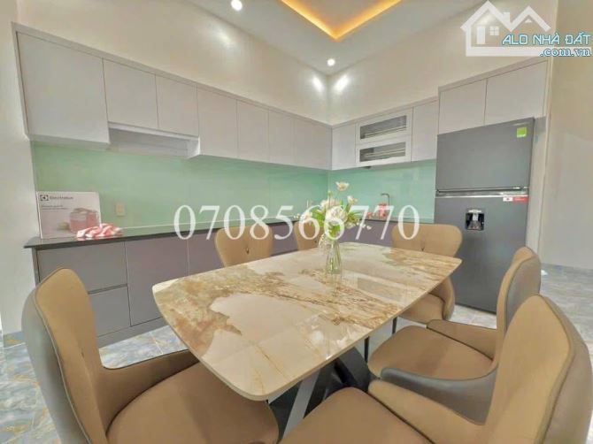 Nhà 1 trệt 1 lầu rẻ như cho gần chợ Bình Điền  vài phút xe máy, 82 m2, giá 1,3 tỷ - 4