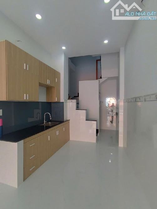 Mặt tiền Phạm Văn Chiêu P.9 GV - 3 tầng 110m2 - Nhỉnh 16 tỷ - 4