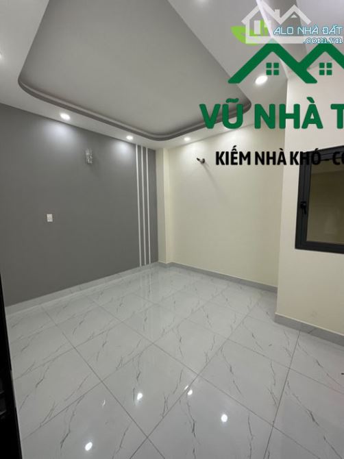 Siêu Phẩm 5 Tầng Bình Tân - Hẻm Xe Hơi Thông - Sát Mặt Tiền Đường - DT 50m2  - Nhỉnh 5 Tỷ - 4