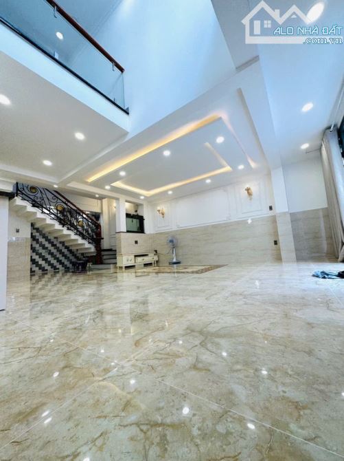 Bán Nhà Siêu Đẹp Phường 5 Tân Bình,Ngang 7M ,60M,4 tầng, 11.x tỷ - 4