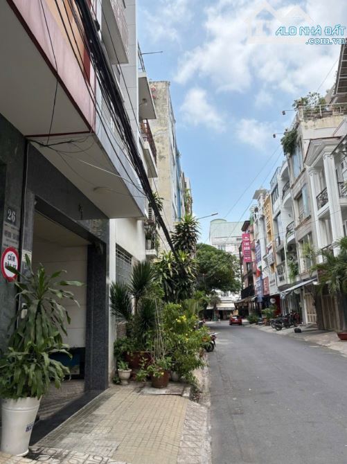 Mặt tiền Hoa Hồng, P2 Phú Nhuận – Gần Phan Xích Long, nhà mới đẹp – Giá 27 tỷ - 4