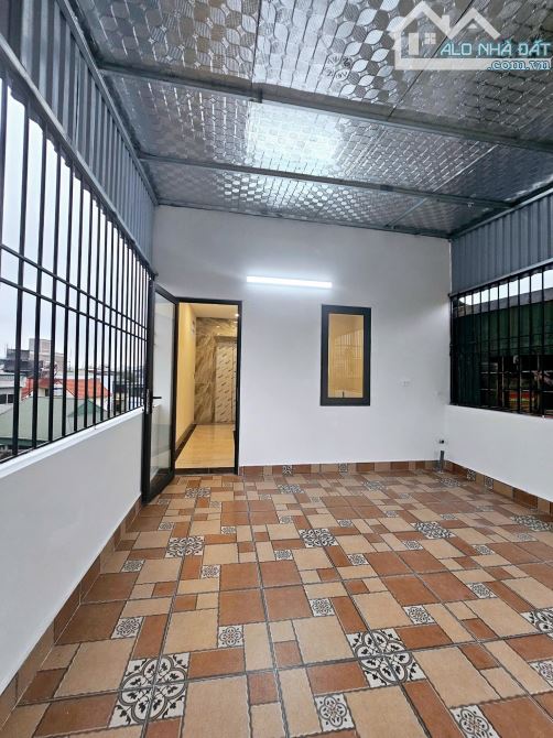 BÁN NHÀ MỚI PHỐ MAI PHÚC LONG BIÊN 50M 5 TẦNG THANG MÁY - 4