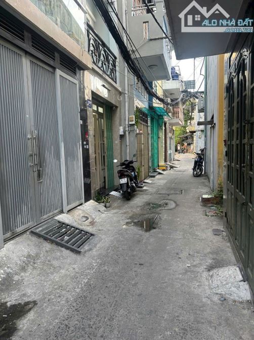 Bán nhà đường Phú Thọ Hòa, tân phú, dt 5,5 x 4,1m, nhà 1 trệt 2 lầu, 2pn 2tolet - 4