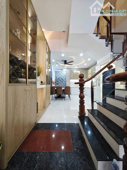 BÁN NHÀ HẺM XH - 3 TẦNG - 4 PN - TRẦN THÁI TÔNG - F 15 - TÂN BÌNH - GIÁ 6,2TỶ - 4