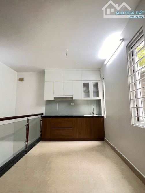 CỰC HIẾM, NHÀ MỸ ĐÌNH 41M2, RỘNG THOÁNG, NHÀ DÂN XÂY, GẦN PHỐ,8.X TỶ, SỔ CHÍNH CHỦ NỞ HẬU. - 4