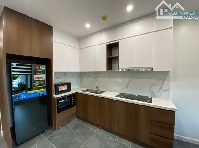 Bán Tòa Mặt Phố Mặt Phố Nghi Tàm, Tây Hồ 126m2/ 7Tầng Thang máy, MT 8m 75 Tỷ - 4