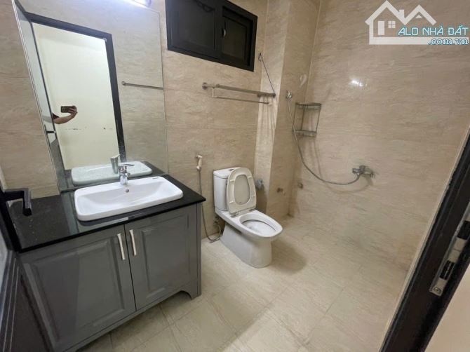 Nhà trung tâm quận Ba Đình - An sinh đỉnh - Diện tích 48m2 chỉ 12,3 tỷ - 4