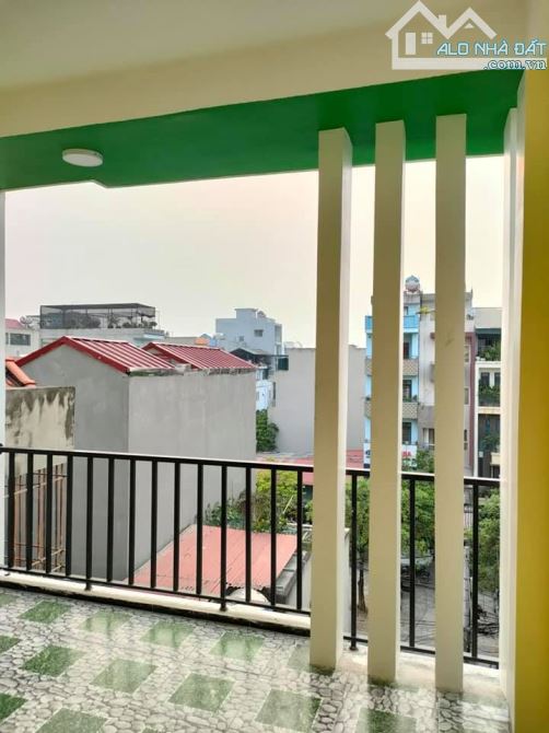 NHÀ ĐẸP HIẾM- LÔ GÓC 3 THOÁNG- GẦN PHỐ- CẦU ĐƠ -6.29 TỶ. - 4