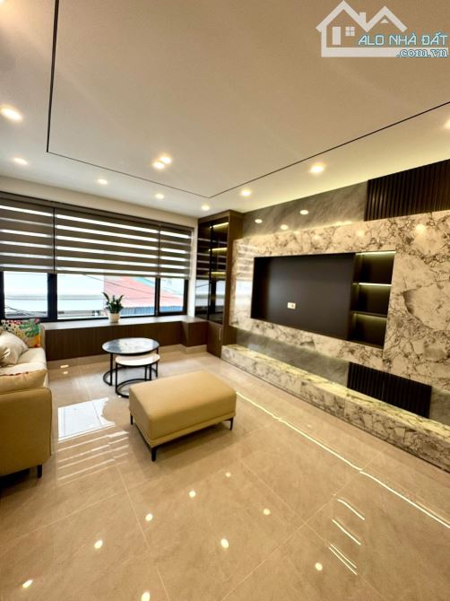 THẠCH BÀN 7 TẦNG THANG MÁY – Ở SƯỚNG NHƯ RESORT – 10,6 TỶ - 4