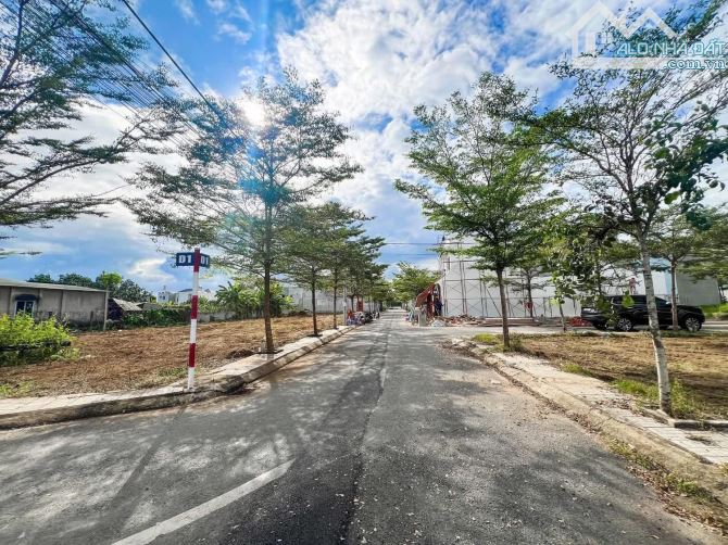 Chủ ngộp bán gấp 2 lô liền kề ngay KDL Bửu Long Biên Hoà giá chỉ từ hơn 1tỷ đường nhựa 8m - 4