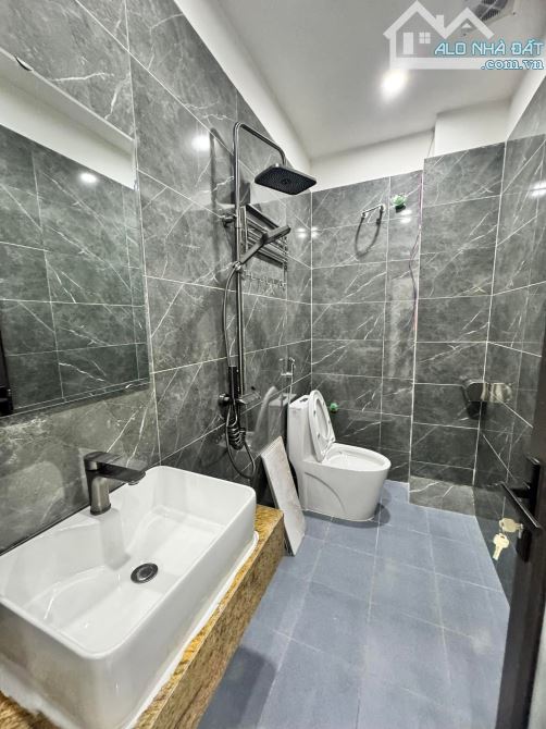 Bán nhà ngô thì nhậm la khê hà đông ô tô tránh đỗ sát cửa nhà DT35m2 giá hơn 8 tỷ - 4