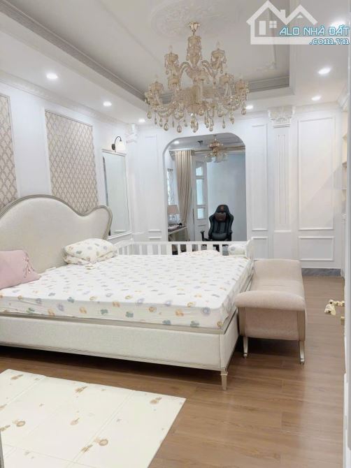 Cho thuê nhà mới SIÊU ĐẸP ở Hoàng hoa thám 7 tầng full đồ như ảnh - 4