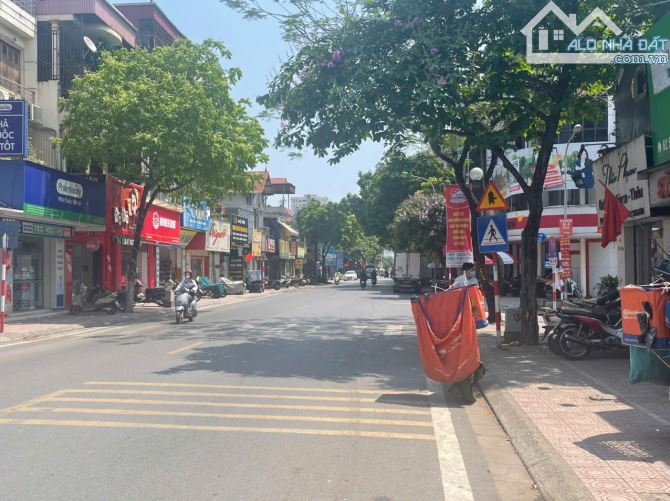 BÁN NHÀ PHỐ SÀI ĐỒNG 119M-3 TẦNG-12MT.32.6TỶ MẶT TIỀN SIÊU VIP-NHÀ 2 MẶT ĐƯỜNG ÔTÔ TRÁNH - 4