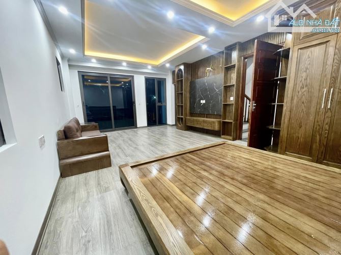 Tô Vĩnh Diện – PHÂN LÔ – Ô TÔ TRÁNH – THANG MÁY – LÔ GÓC 6 TẦNG - 4