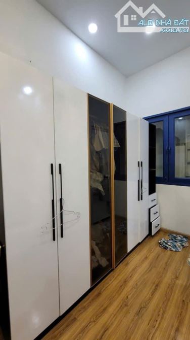 Nhà 3 tầng, hẻm xe hơi đường Gò Cát, P. Phú Hữu Q9 giá nhỉnh 5 tỷ/59m2 - 4