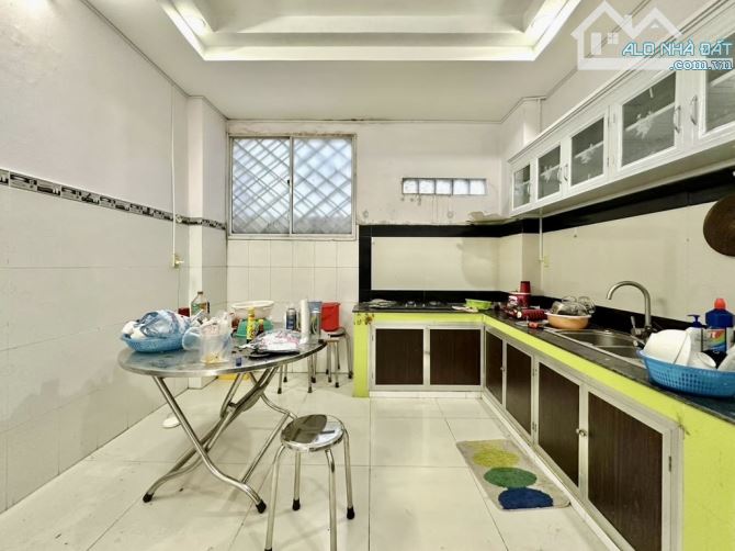 KHU VIP- HIẾM NHÀ BÁN- HẺM XE TẢI BÌNH THẠNH- UNG VĂN KHIÊM- 62M CÔNG NHẬN ĐỦ- 12.5T - 4