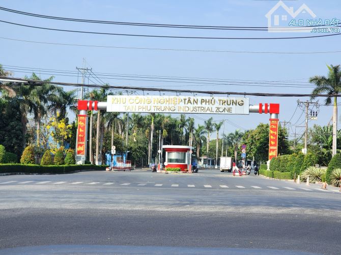 Cần bán khu đất 2 mặt tiền, 80,7m2 thổ cư, Tân Phú Trung, Củ Chi, SHR, 1 tỷ 452 - 4