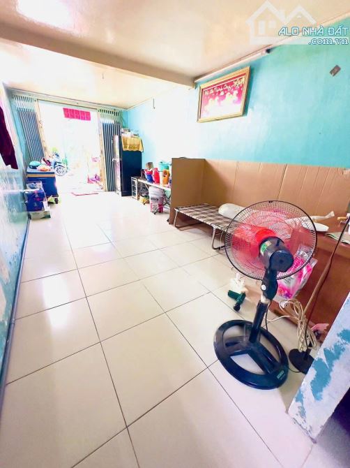 Nhà 56.5m2 hẻm Tùng Thiện Vương P13Q8, giá 3.88 tỷ - 4