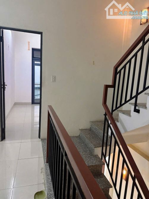 NHÀ KIỆT TRẦN CAO VÂN - nhỉnh 3 tỷ - 4