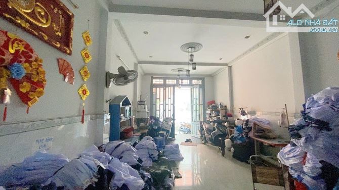 NHÀ 2 MẶT TIỀN TẠI TÂN SƠN NHÌ_TÂN PHÚ_ 4 x 15_HẺM Ô TÔ_ 5.5 tỷ - 4
