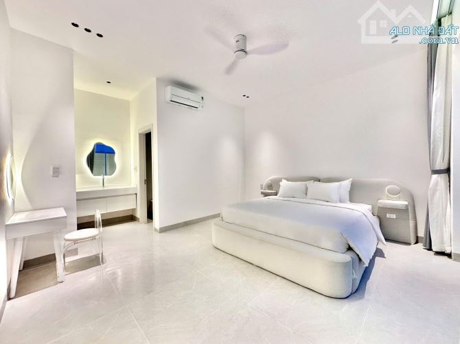 SIÊU PHẨM TÒA CĂN HỘ -- NAM VIỆT Á -- ĐÀ NẴNG  HỒ BƠI  KHAI THÁC DÒNG TIỀN NGAY - 4