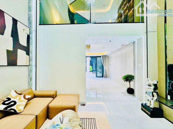 Bán nhà 3 Tầng HXH ngay chợ Hiệp Bình, DT 80m2 vuông vức , 4PN ,4WC giá chỉ hơn 6 tỷ. - 4