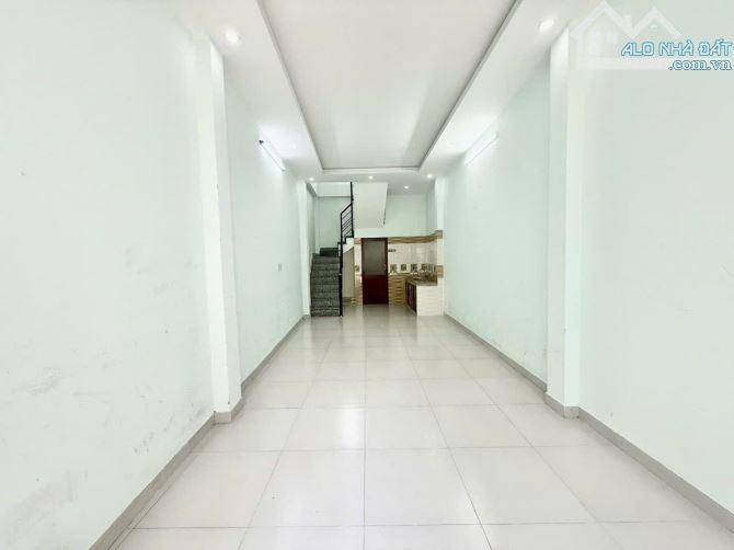Bán nhà sổ riêng, giáp bình thạnh, sân bay, siêu thị ,bv - 4